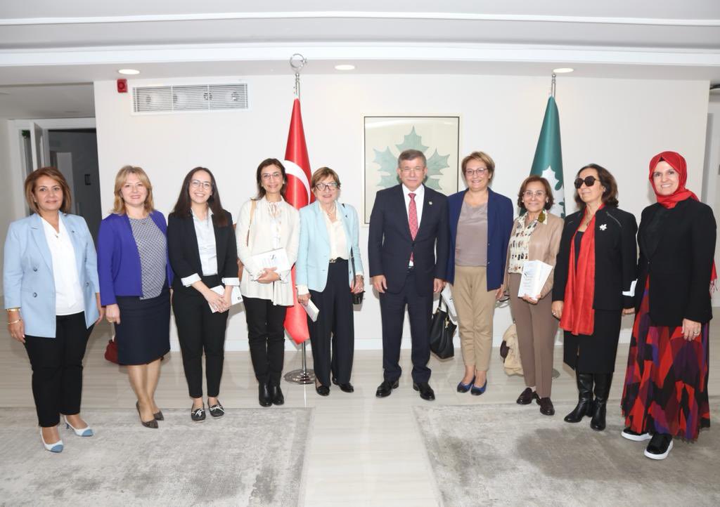 We visited Gelecek Party and shared “The Position and Prospects of Women Politicians in Turkey” research results with party President Ahmet Davutoğlu.