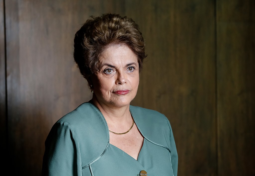 Dilma Rousseff - Devlet Başkanı Azil Konuşması, Çeviren: Nilden Bayazıt