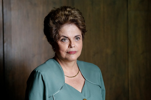 Dilma Rousseff - Devlet Başkanı Azil Konuşması, Çeviren: Nilden Bayazıt